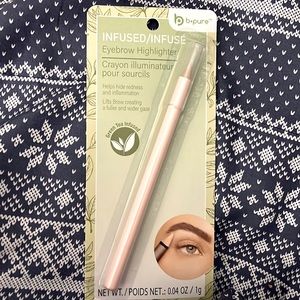 Eyebrow highlighter
